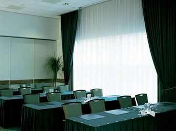 Hotel Nh Amsterdam Schiphol Airport 4*