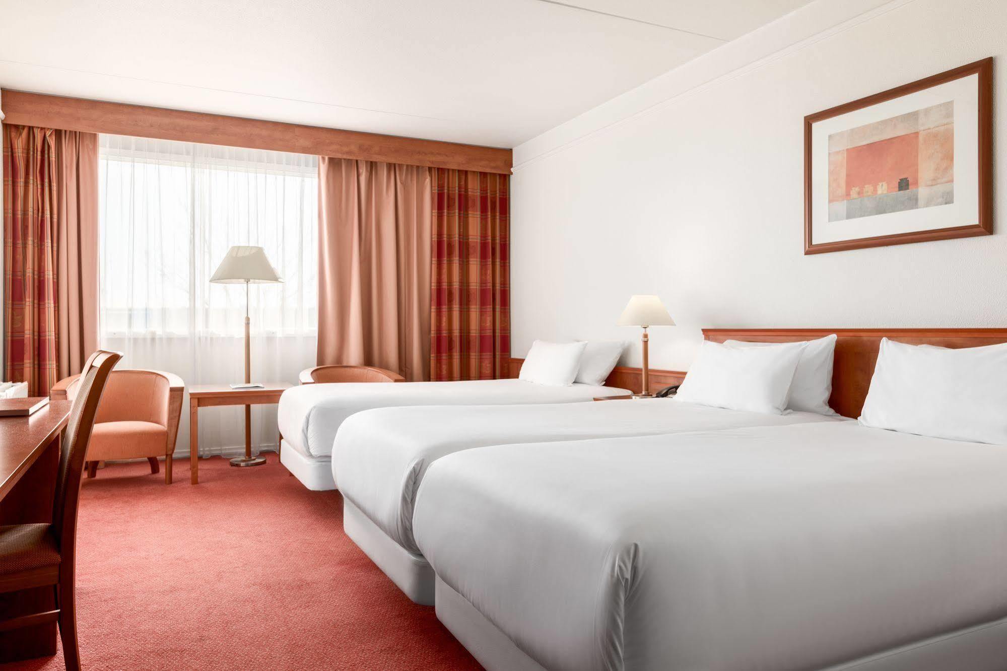 Hotel Nh Amsterdam Schiphol Airport