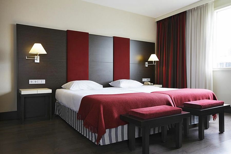 Hotel Nh Amsterdam Schiphol Airport 4*